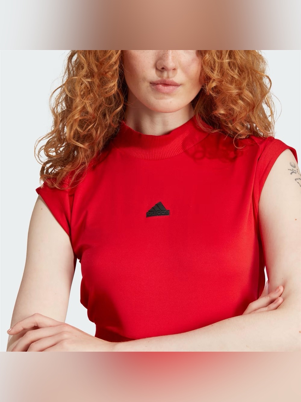 Adidas Z.N.E. T-Shirt Red Short Sleeve Mock Neck Size XS